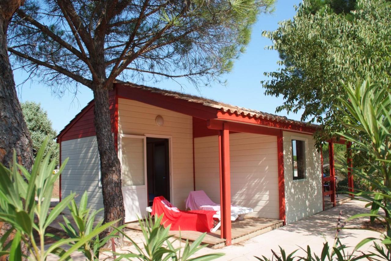 Camping Les Cigales Le Muy Esterno foto